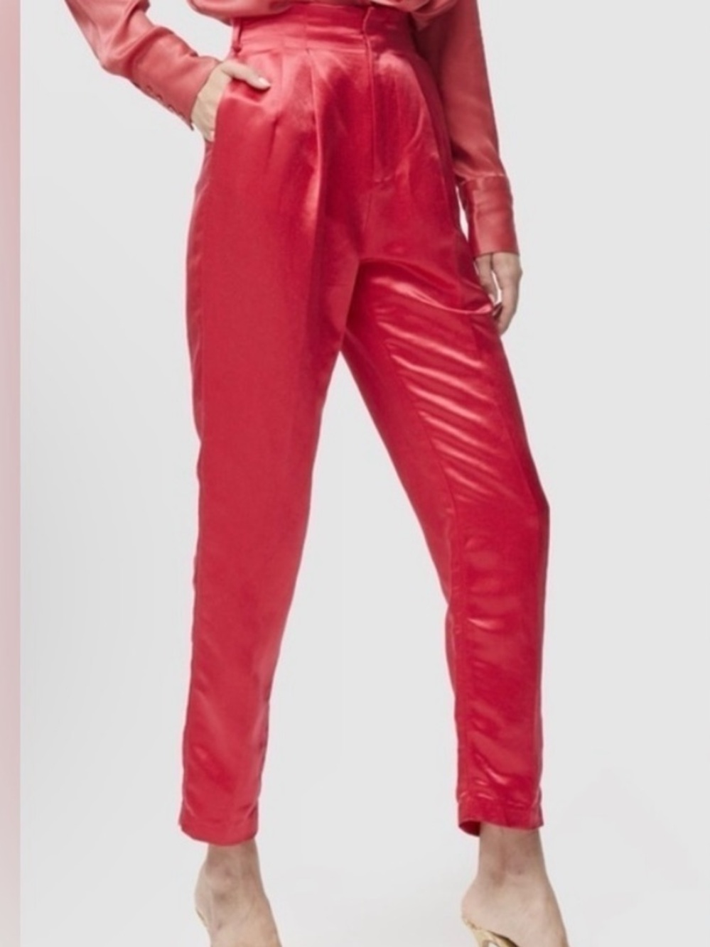 Atoir Red High-Rise Satin Tapered Ankle Pants size 4, new with tags